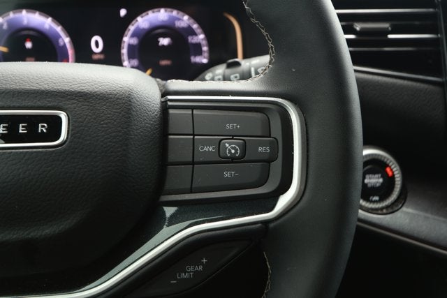 2024 Jeep Wagoneer Series I 4x2