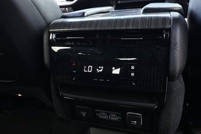 2024 Jeep Wagoneer Series II 4x2
