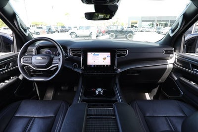 2024 Jeep Wagoneer Series II 4x2