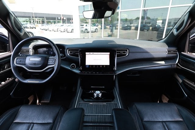 2024 Jeep Wagoneer Series II 4x2