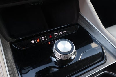 2024 Jeep Wagoneer Series II 4x2