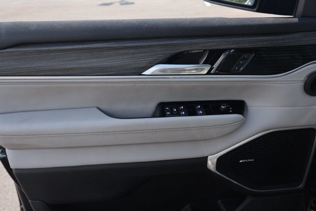 2024 Jeep Wagoneer Series II 4x2