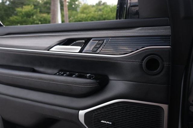 2024 Jeep Wagoneer Series II 4x2