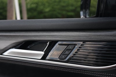 2024 Jeep Wagoneer Series II 4x2