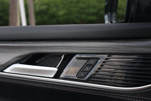 2024 Jeep Wagoneer Series II 4x2
