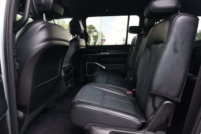 2024 Jeep Wagoneer Series II 4x2