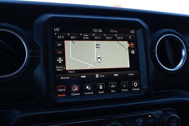 2022 Jeep Gladiator Overland 4x4