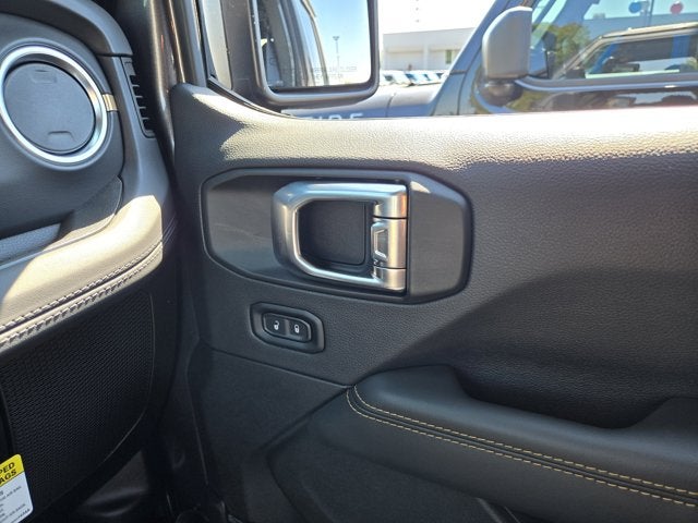 2025 Jeep Gladiator GLADIATOR HIGH TIDE 4X4