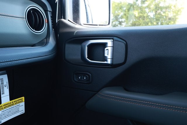 2026 Jeep Gladiator GLADIATOR MOJAVE X 4X4