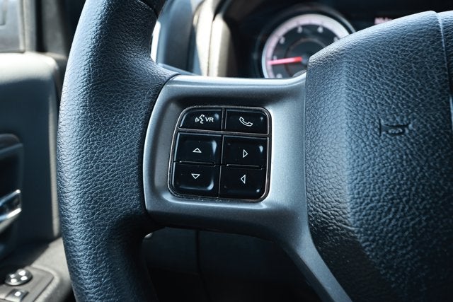 2024 RAM 1500 Classic SLT Quad Cab 4x2 6'4' Box