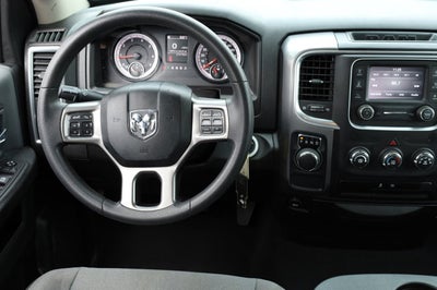 2024 RAM 1500 Classic SLT Quad Cab 4x2 6'4' Box