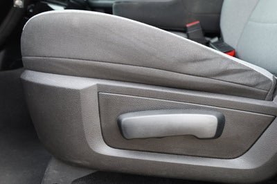 2024 RAM 1500 Classic SLT Quad Cab 4x2 6'4' Box