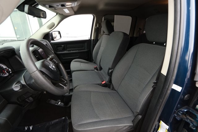 2021 RAM 1500 Classic Tradesman Crew Cab 4x2 5'7' Box