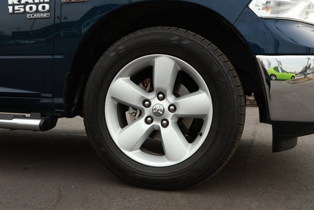 2021 RAM 1500 Classic Tradesman Crew Cab 4x2 5'7' Box