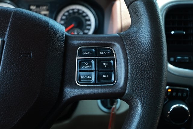 2020 RAM 1500 Classic SLT Crew Cab 4x4 6'4' Box