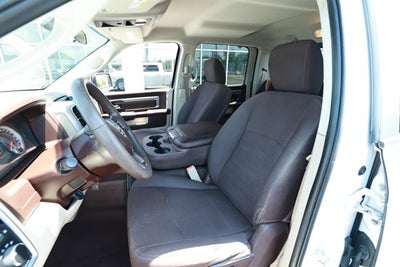 2020 RAM 1500 Classic SLT Crew Cab 4x4 6'4' Box