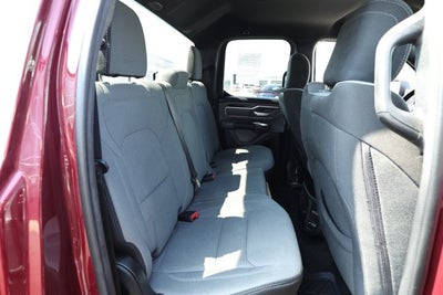 2022 RAM 1500 Big Horn Quad Cab 4x2 6'4' Box