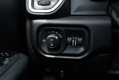 2019 RAM 1500 Big Horn/Lone Star Crew Cab 4x2 5'7' Box