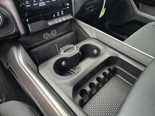 2026 RAM Ram 1500 RAM 1500 BIG HORN CREW CAB 4X2 5'7' BOX