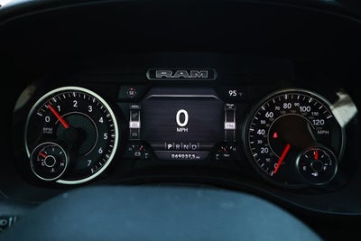 2022 RAM 1500 Big Horn Crew Cab 4x2 5'7' Box