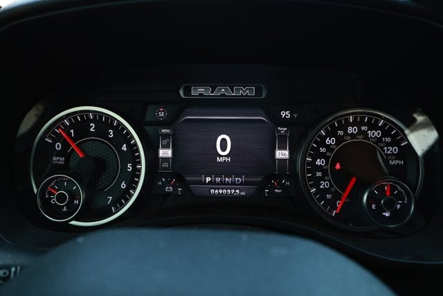 2022 RAM 1500 Big Horn Crew Cab 4x2 5'7' Box