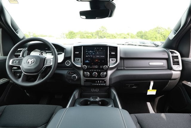 2026 RAM Ram 1500 RAM 1500 BIG HORN CREW CAB 4X2 5'7' BOX