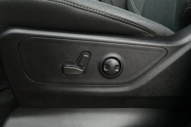 2022 RAM 1500 Big Horn Crew Cab 4x2 5'7' Box