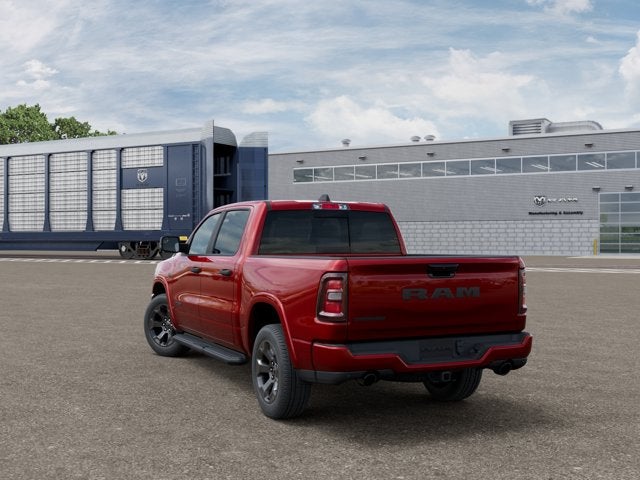 2027 RAM Ram 1500 RAM 1500 BIG HORN CREW CAB 4X2 5'7' BOX
