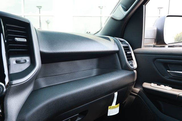 2026 RAM Ram 1500 RAM 1500 TRADESMAN CREW CAB 4X2 5'7' BOX