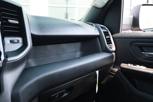 2026 RAM Ram 1500 RAM 1500 TRADESMAN CREW CAB 4X2 5'7' BOX