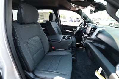 2026 RAM Ram 1500 RAM 1500 TRADESMAN CREW CAB 4X2 5'7' BOX