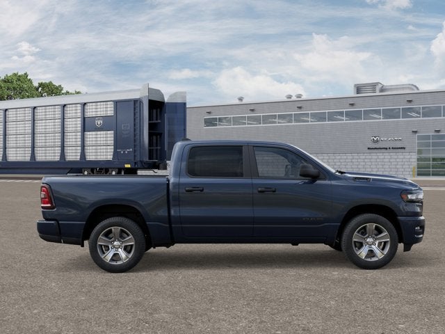 2026 RAM Ram 1500 RAM 1500 EXPRESS CREW CAB 4X2 5'7' BOX