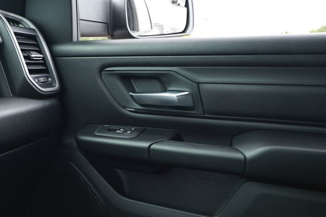 2026 RAM Ram 1500 RAM 1500 EXPRESS CREW CAB 4X2 5'7' BOX