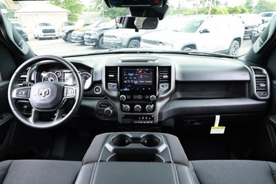 2026 RAM Ram 1500 RAM 1500 EXPRESS CREW CAB 4X2 5'7' BOX