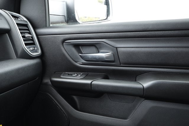 2026 RAM Ram 1500 RAM 1500 TRADESMAN CREW CAB 4X2 5'7' BOX