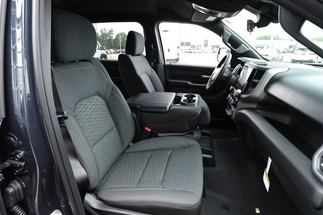 2026 RAM Ram 1500 RAM 1500 TRADESMAN CREW CAB 4X2 5'7' BOX