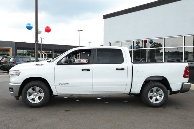 2026 RAM Ram 1500 RAM 1500 TRADESMAN CREW CAB 4X2 5'7' BOX