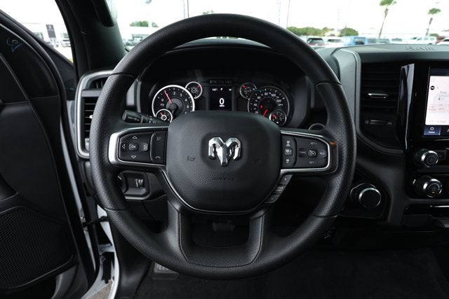 2026 RAM Ram 1500 RAM 1500 TRADESMAN CREW CAB 4X2 5'7' BOX