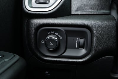 2026 RAM Ram 1500 RAM 1500 TRADESMAN CREW CAB 4X2 5'7' BOX