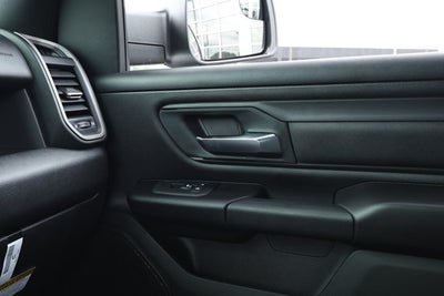 2026 RAM Ram 1500 RAM 1500 TRADESMAN CREW CAB 4X2 5'7' BOX