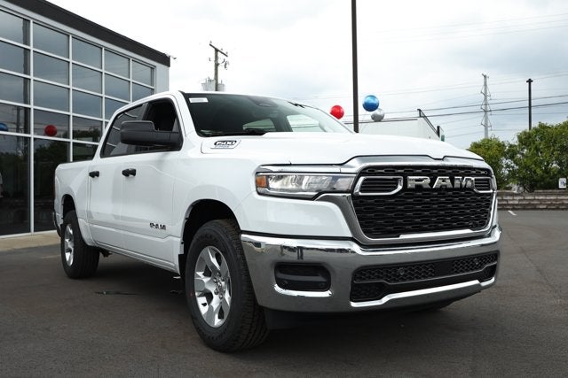 2026 RAM Ram 1500 RAM 1500 TRADESMAN CREW CAB 4X2 5'7' BOX
