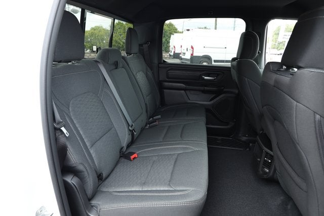 2026 RAM Ram 1500 RAM 1500 TRADESMAN CREW CAB 4X2 5'7' BOX