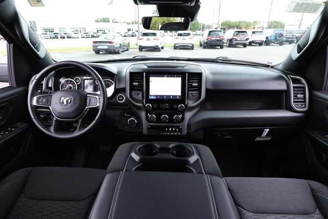 2026 RAM Ram 1500 RAM 1500 TRADESMAN CREW CAB 4X2 5'7' BOX