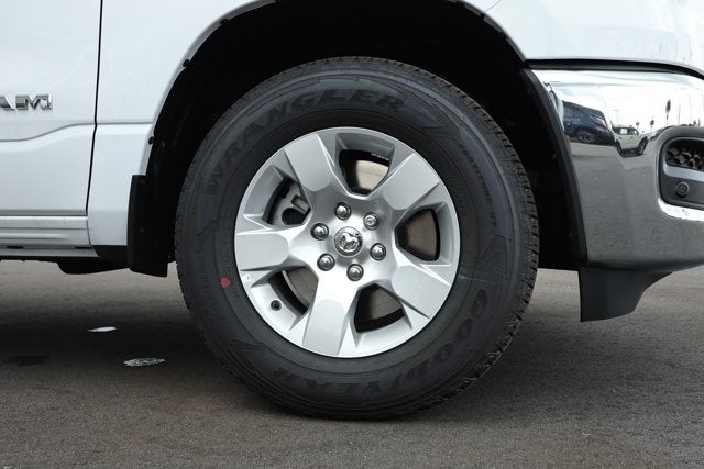 2026 RAM Ram 1500 RAM 1500 TRADESMAN CREW CAB 4X2 5'7' BOX