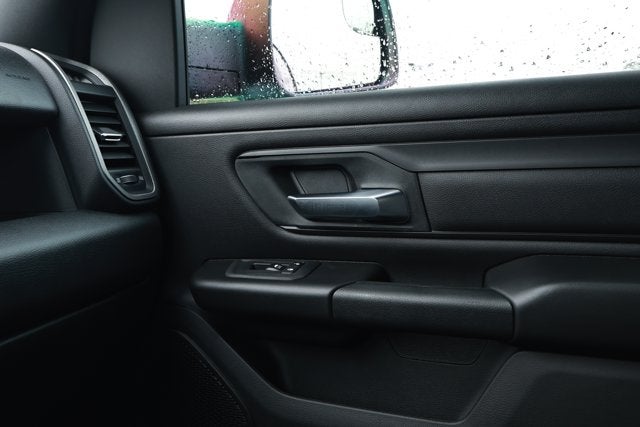 2026 RAM Ram 1500 RAM 1500 EXPRESS CREW CAB 4X2 5'7' BOX