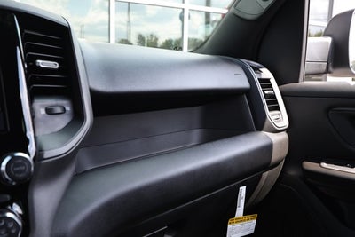 2026 RAM Ram 1500 RAM 1500 EXPRESS CREW CAB 4X2 5'7' BOX