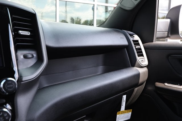 2026 RAM Ram 1500 RAM 1500 EXPRESS CREW CAB 4X2 5'7' BOX