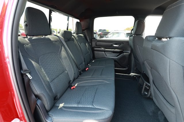 2026 RAM Ram 1500 RAM 1500 EXPRESS CREW CAB 4X2 5'7' BOX