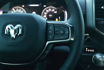 2026 RAM Ram 1500 RAM 1500 LARAMIE CREW CAB 4X2 5'7' BOX