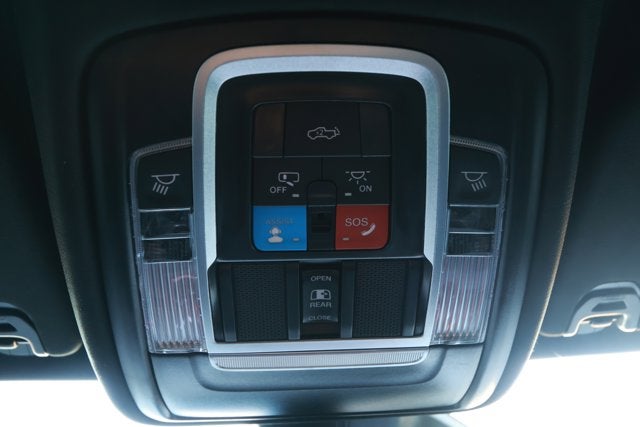 2026 RAM Ram 1500 RAM 1500 LARAMIE CREW CAB 4X2 5'7' BOX